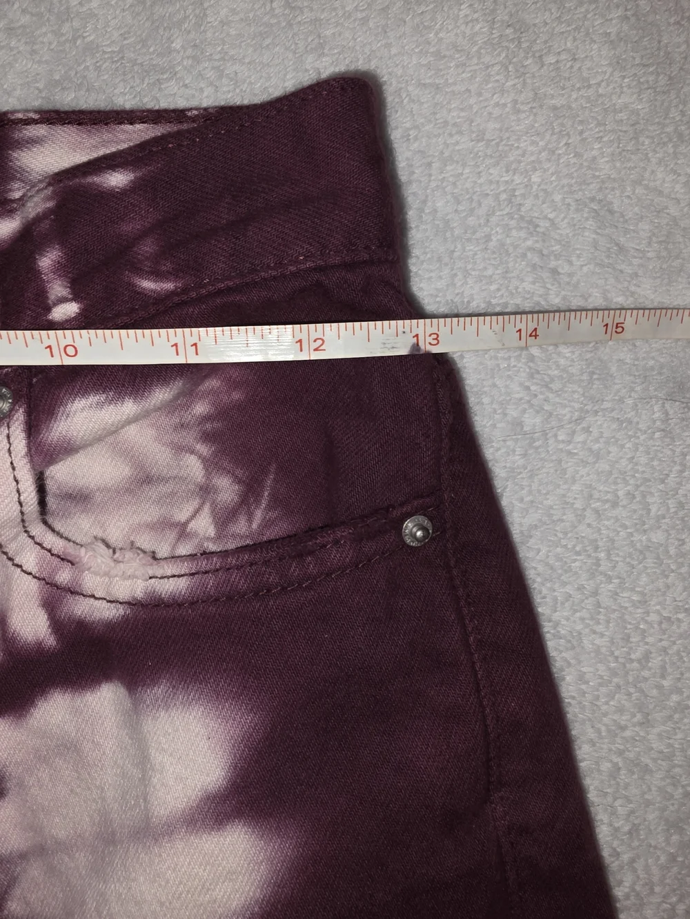 PacSun maroon white